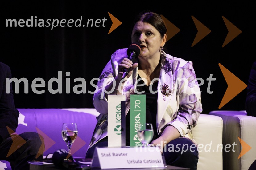  Uršula Cetinski, generalna direktorica, Cankarjev domNovinarska konferenca ob 2. mednarodnem festivalu Baletne noči