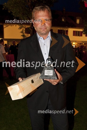 Marko Škriba, direktor znamke Volkswagen pri Porsche Slovenija d.o.o.Poslovni avto leta 2009, podelitev priznanj
