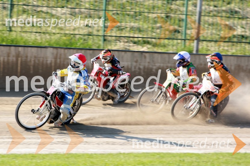 Andriy Karpov, Ukrajina, Guglielmo Franchetti, Italija, Oleksandr Borodaj, Ukrajina, in Mattia Carpanese, ItalijaSPEEDWAY, EP parov, polfinale