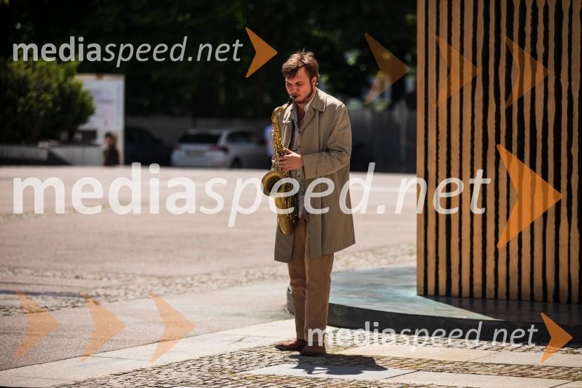  Lenart De Bock, saksofonist in skladateljSlovesnost ob obletnici Cankarjevega rojstva