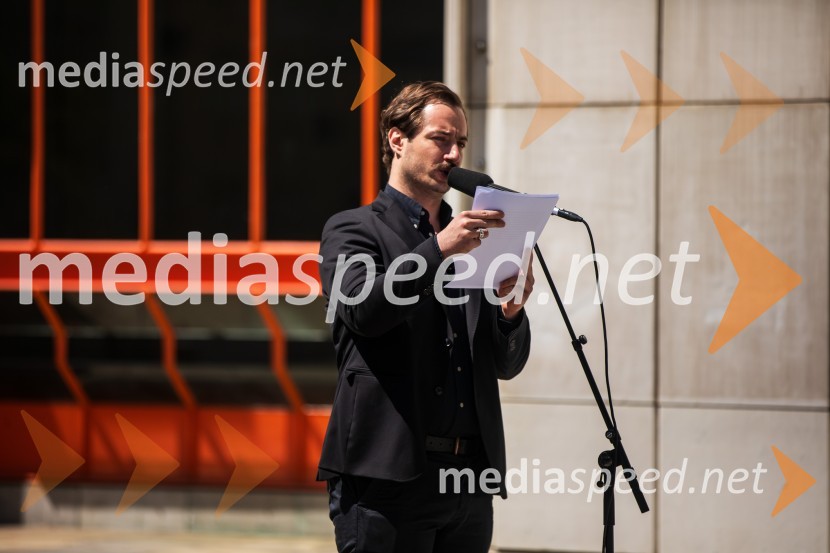  Gal  Oblak, igralec Slovesnost ob obletnici Cankarjevega rojstva