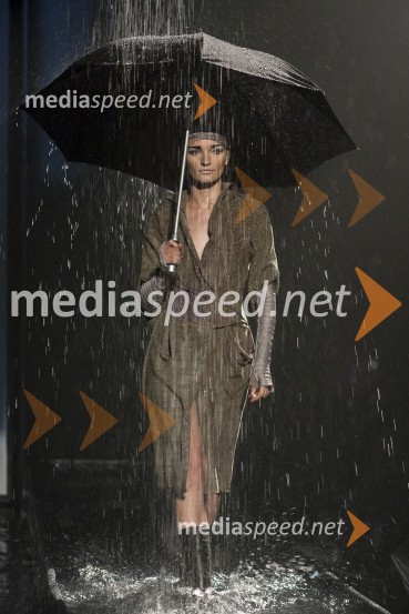 Jana Koteska, manekenkaPredstavitev BMW Z4 Roadster in predpremiera BMW Series 5 Gran Turismo