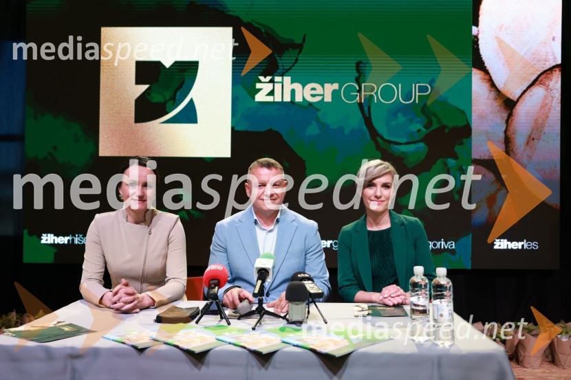  Melita Žiher, vodja prodaje, Žiher hiše;  Marko Žiher, direktor, Žiher hiše;  Tina Preac, prokuristka, Žiher hišeNovinarska konferenca ob uradni otvoritvi lesnopredelovalnega centra Žiher les, Ormož