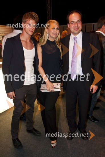 Lukas Zuschlag, baletnik, Karmen Stavec in Leo Oblak, predsednik uprave Infonet MediePredstavitev BMW Z4 Roadster in predpremiera BMW Series 5 Gran Turismo