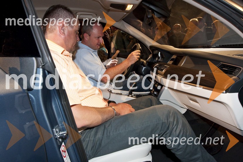 Predpremierna predstavitev novega BMW Series 5 Gran TurismoPredstavitev BMW Z4 Roadster in predpremiera BMW Series 5 Gran Turismo