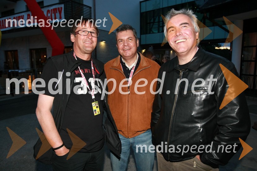Smiljan Kreže, organizator, dr. Andrej Predin, dekan Fakultete za energetiko Univerze v Mariboru in Zoran Predin, pevecRadio City, koncert 2009