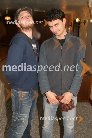 Primož Dani in Miran Camplin - Cepo, humorista in člana skupine D'kwashen retasyPodalpski večer, snemanje nove oddaje na Net Tv