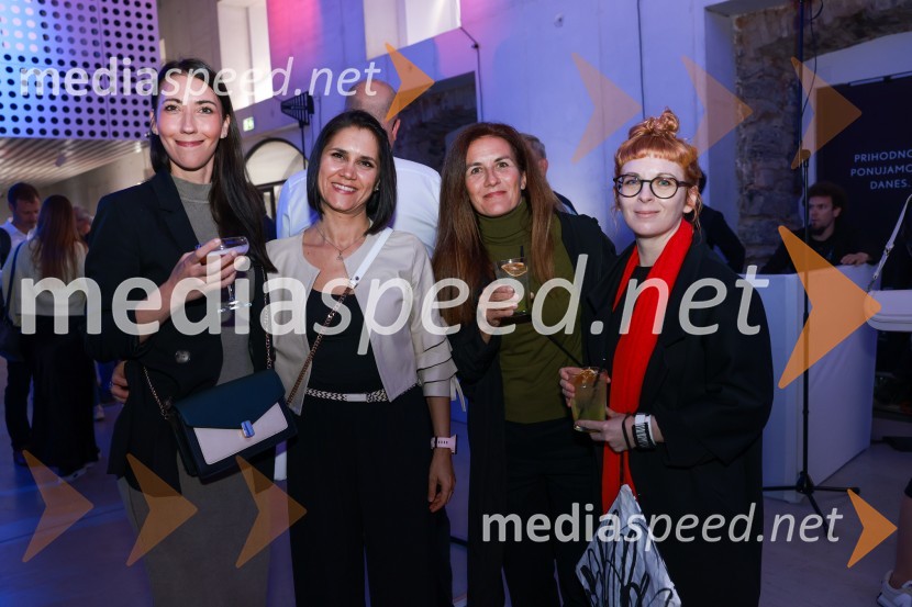 Janja Garnbret vozi Lexus LBX