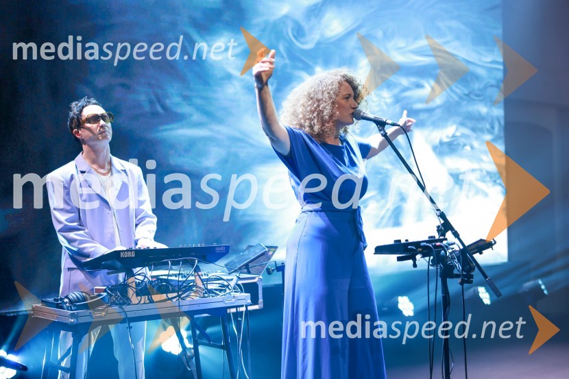 Janja Garnbret vozi Lexus LBX