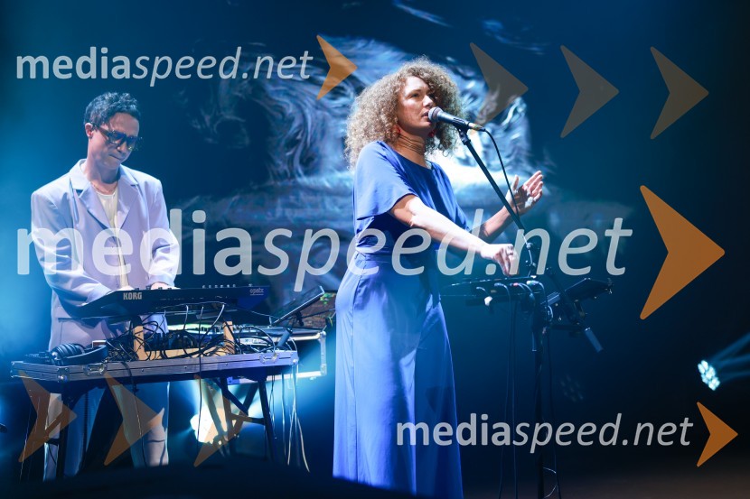 Janja Garnbret vozi Lexus LBX