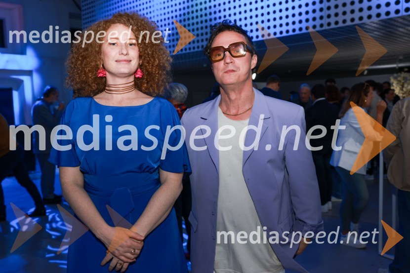 Janja Garnbret vozi Lexus LBX