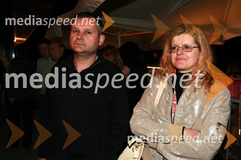 Milica Simonič Steiner, direktorica Mestne uprave Maribor s spremljevalcemRadio City, koncert 2009