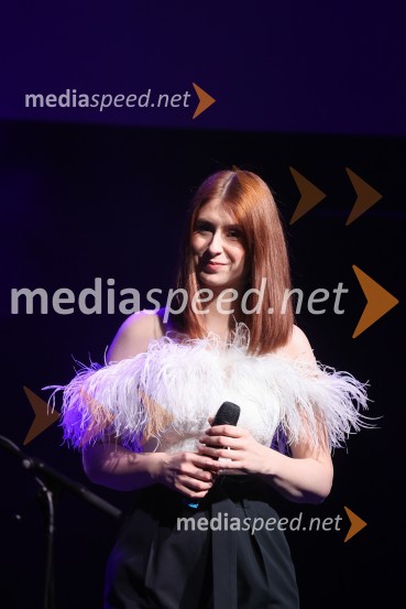  Eva Boto, pevkaDavid in Martin o iskanju miru