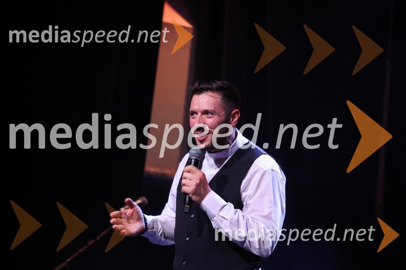  Martin Golob, duhovnikDavid in Martin o iskanju miru