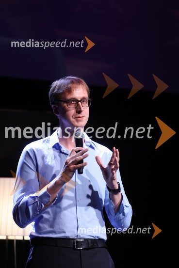  David Zupančič, specializant infektologije, pisatelj in spletni vplivnežDavid in Martin o iskanju miru