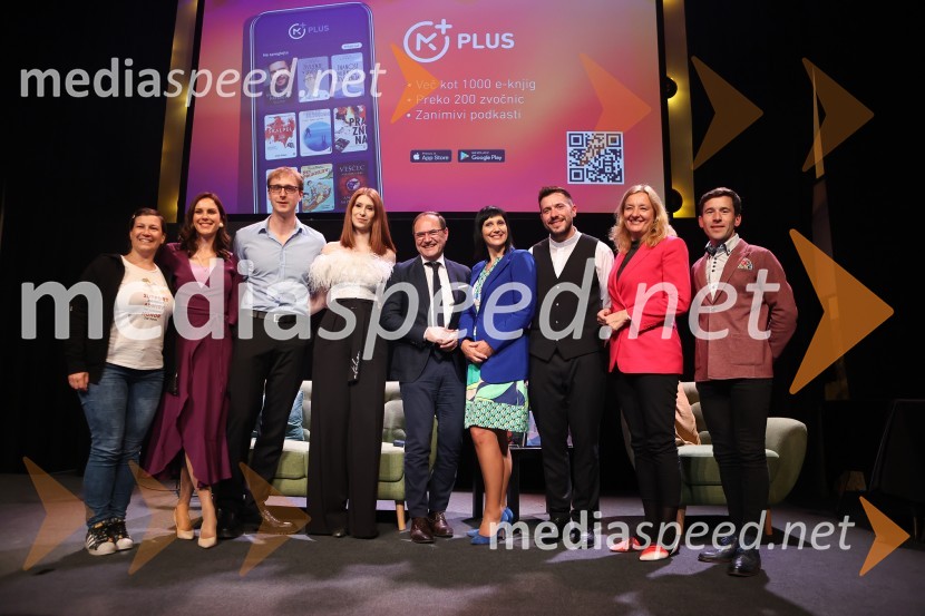  Urška Kolenc, predsednica, Društvo Junaki 3. nadstropja;  Nuša Lesar, novinarka in voditeljica;  David Zupančič, specializant infektologije, pisatelj in spletni vplivnež;  Eva Boto, pevka;  Tone Rode, direktor družbe Družina;  Karmen Pangos, poslovna direktorica, Perutnina Ptuj d.o.o.;  Martin Golob, duhovnik;  ... ;  ... David in Martin o iskanju miru