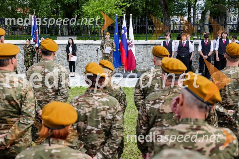 V Parku slovenske himne poklon Slovenski vojski