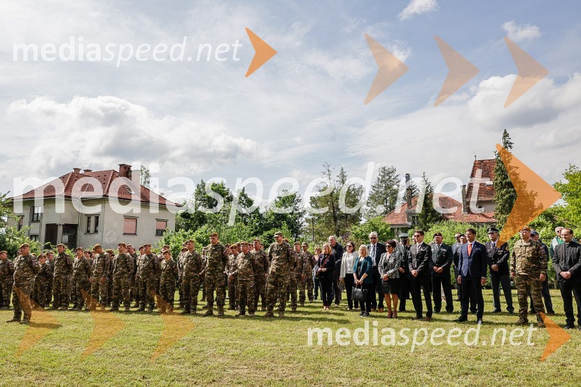 V Parku slovenske himne poklon Slovenski vojski