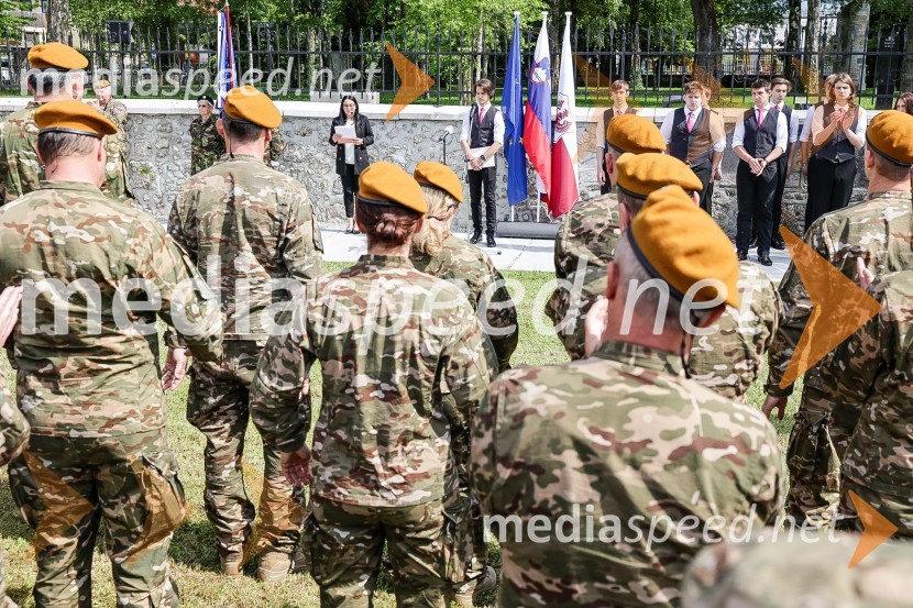 V Parku slovenske himne poklon Slovenski vojski