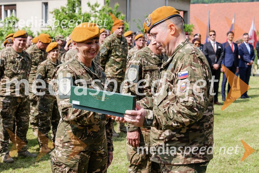 V Parku slovenske himne poklon Slovenski vojski
