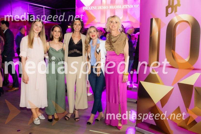  Nina Manfreda, mlajša svetovalka za komuniciranje, IPPR;  Maruša Fakin, svetovalka za komuniciranje, IPPR;  Petra Kregar, starejša svetovalka za komuniciranje, IPPR;  Nuša Korotaj, direktorica, Terme Sveti Martin;  Irena Pavčič, direktorica, IPPRČista desetka – 10. obletnica agencije IPPR