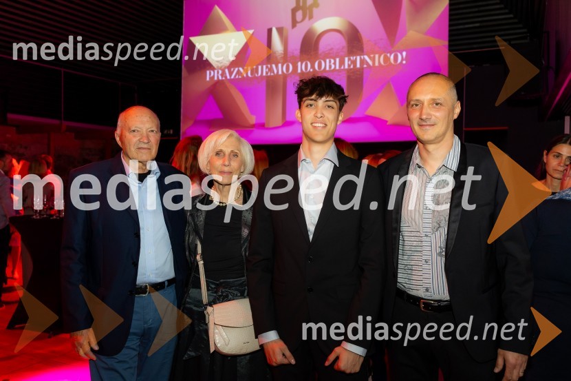  Bogo Pavčič;  Ivana Pavčič;  Liam  Pavčič;  Matjaž PavčičČista desetka – 10. obletnica agencije IPPR