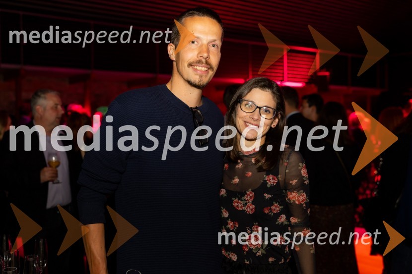  Robi Bohinec, AV studio;  Petra RakarČista desetka – 10. obletnica agencije IPPR