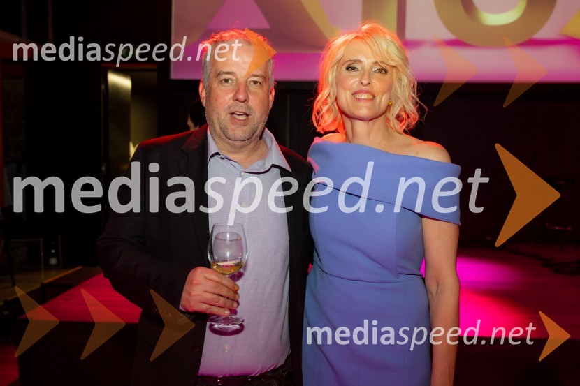  Janez Usenik, stand up komik, novinar, scenarist;  Irena Pavčič, direktorica, IPPRČista desetka – 10. obletnica agencije IPPR