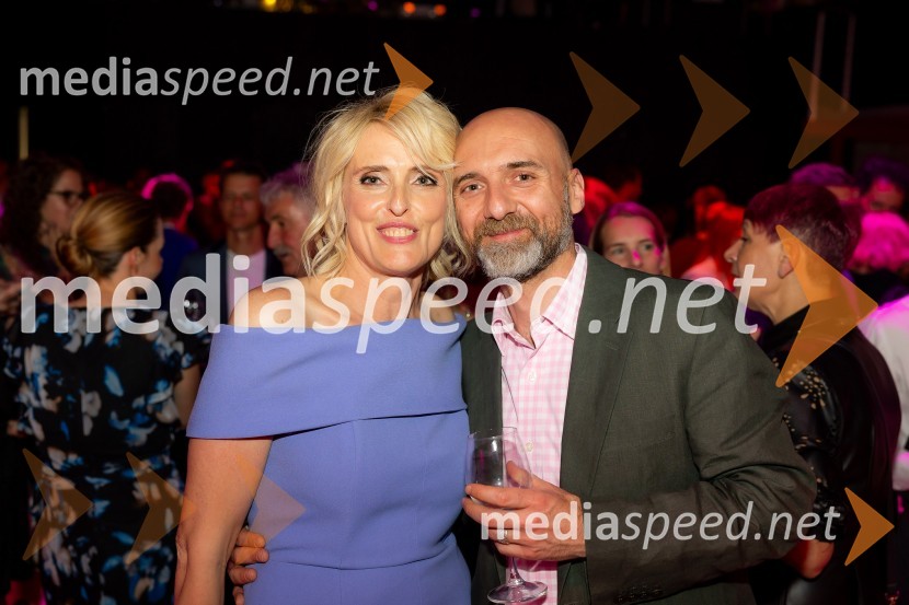  Irena Pavčič, direktorica, IPPR;  Aleš Cipot, Adria MediaČista desetka – 10. obletnica agencije IPPR