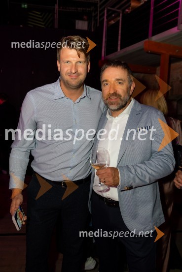  Robert Schmitzer, direktor digitalnega razvoja, Delo;  Borut  Cvetko, kreativni direktor, Mediaspeed d.o.o.Čista desetka – 10. obletnica agencije IPPR