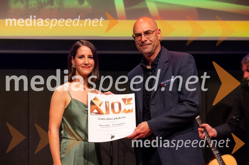  Maruša Fakin, svetovalka za komuniciranje, IPPR; dr. Andrej Gadžijev, dr. med.,direktor, Slovenija-transplantČista desetka – 10. obletnica agencije IPPR