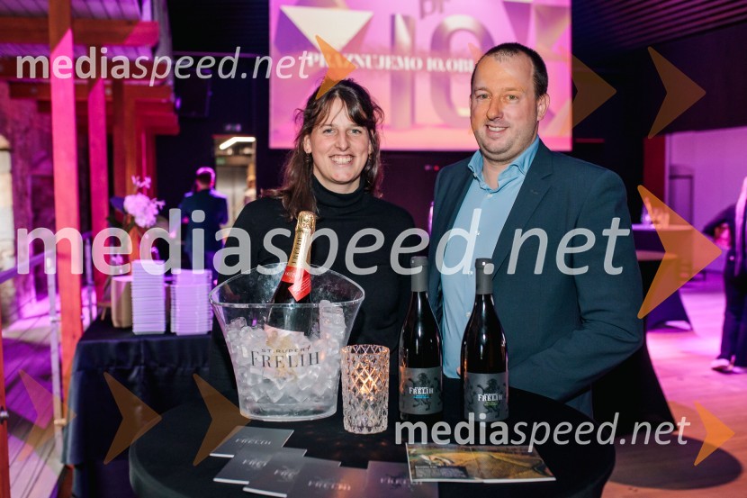  Veronika  Frelih,  Vinska klet Frelih;  Peter Frelih,  Vinska klet FrelihČista desetka – 10. obletnica agencije IPPR