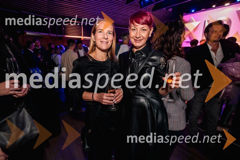  Jana Štokovič, POP TV;  Nataša Smirnov, IAB SlovenijaČista desetka – 10. obletnica agencije IPPR