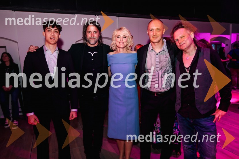  Liam  Pavčič;  Matevž Šalehar-Hamo, glasbenik, Hamo & Tribute 2 Love;  Irena Pavčič, direktorica, IPPR;  Matjaž Pavčič;  Peter Dekleva, glasbenik, Hamo & Tribute 2 LoveČista desetka – 10. obletnica agencije IPPR