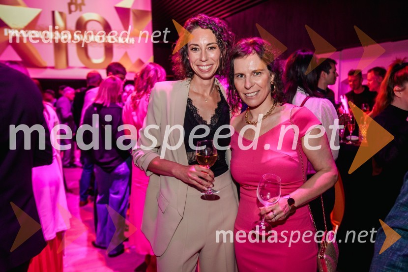  Petra Kregar, starejša svetovalka za komuniciranje, IPPR;  Mojca Trampuš,  vodja marketinga in komuniciranja v družbi KOTOČista desetka – 10. obletnica agencije IPPR