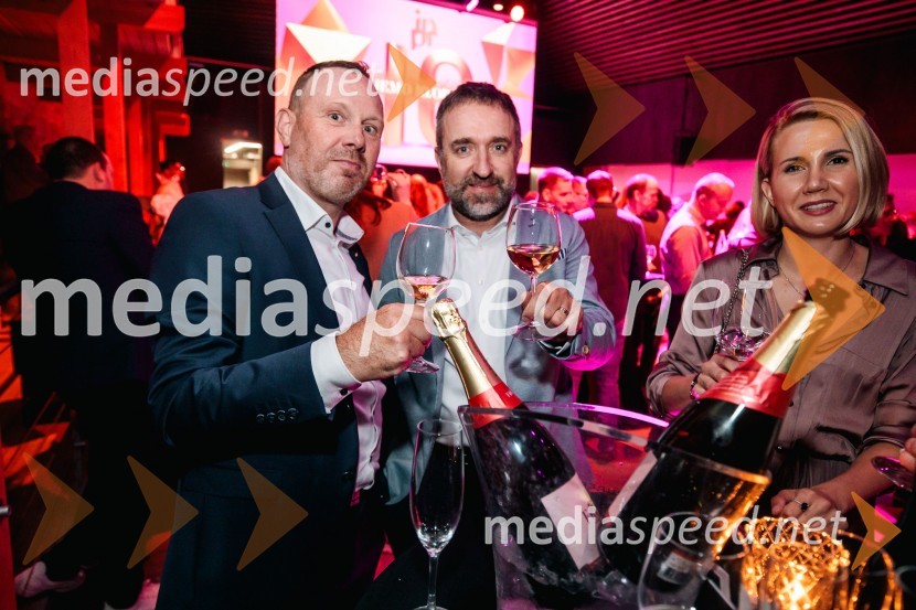  Marko Pulko, direktor, Lesaffre Slovenija;  Borut  Cvetko, kreativni direktor, Mediaspeed d.o.o.;  Natalija Cvetko, Mediaspeed d.o.o.Čista desetka – 10. obletnica agencije IPPR