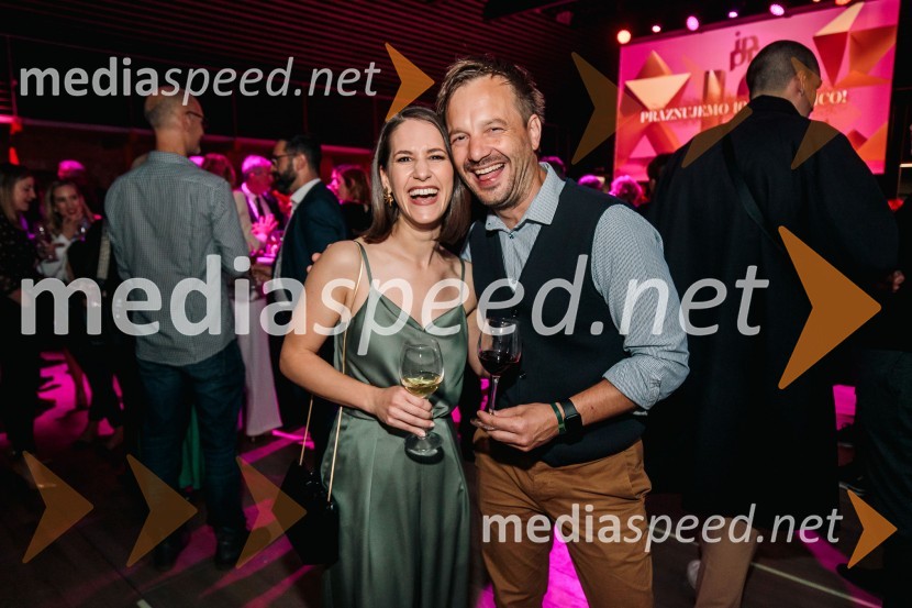  Maruša Fakin, svetovalka za komuniciranje, IPPR;  Primož Klun, IzstopČista desetka – 10. obletnica agencije IPPR