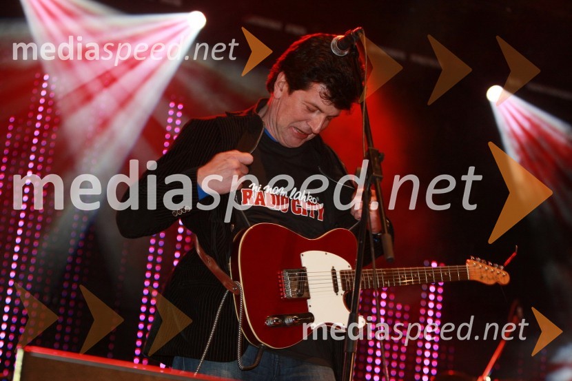 Momčilo Bajagić Bajaga, pevecRadio City, koncert 2009