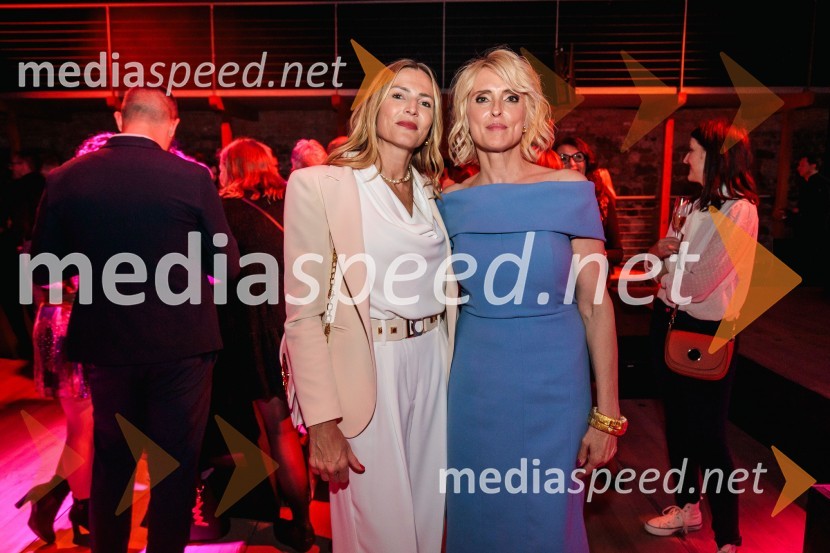  Alenka Potočnik Anžič, direktorica marketinga, Hisense Europe;  Irena Pavčič, direktorica, IPPRČista desetka – 10. obletnica agencije IPPR