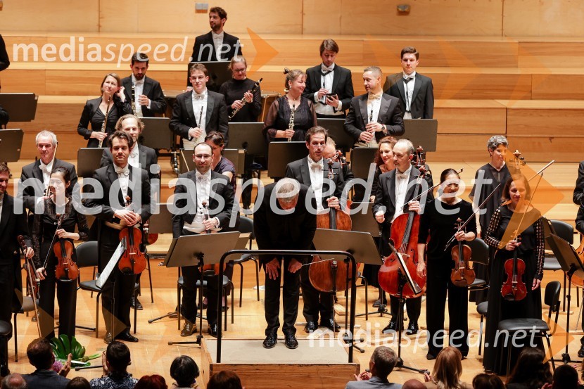  Dirk Kaftan, dirigentBeethovnov orkester iz Bonna na odru Gallusove dvorane Cankarjevega doma