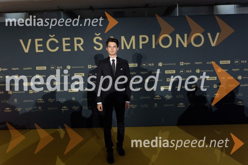  Maksim Bartolj, smučarski skakalecVečer šampionov 2024