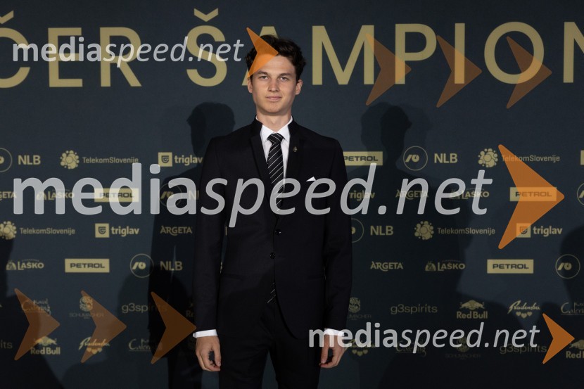  Maksim Bartolj, smučarski skakalecVečer šampionov 2024