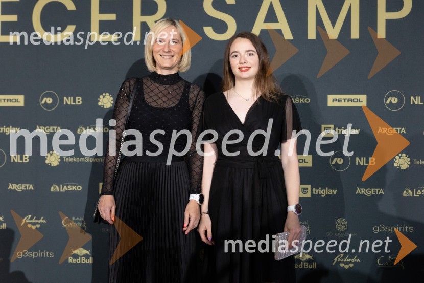  ... ;  Tinkara Dolanc, smučarkaVečer šampionov 2024