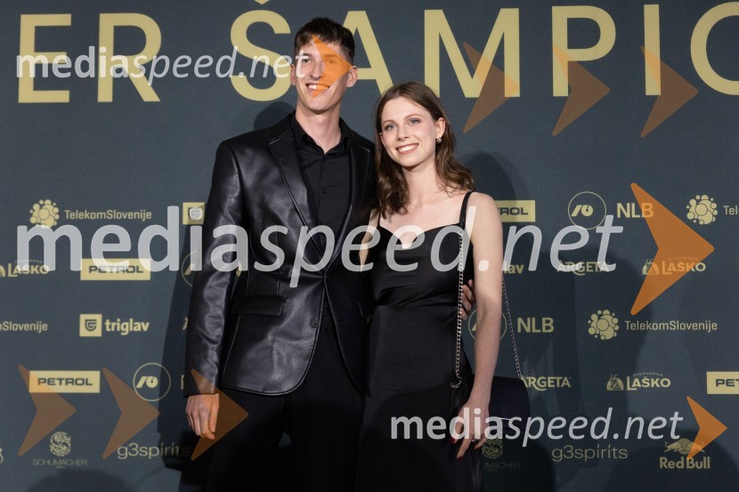 Večer šampionov 2024