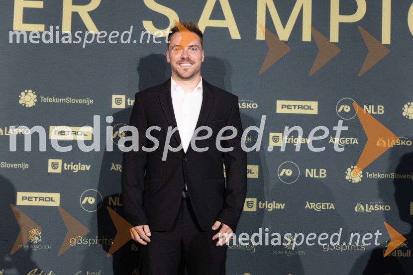  Miha Hrobat, alpski smučarVečer šampionov 2024