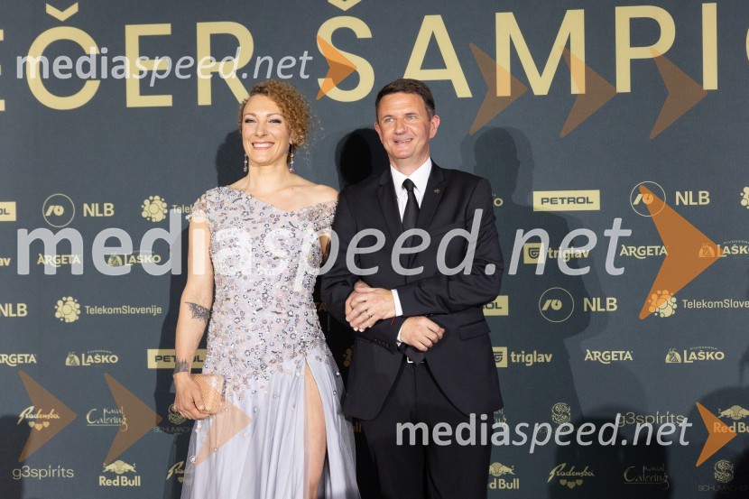  Ilka Štuhec, slovenska alpska smučarka;  Tomi Trbovc, PR, Smučarska zveza SlovenijeVečer šampionov 2024