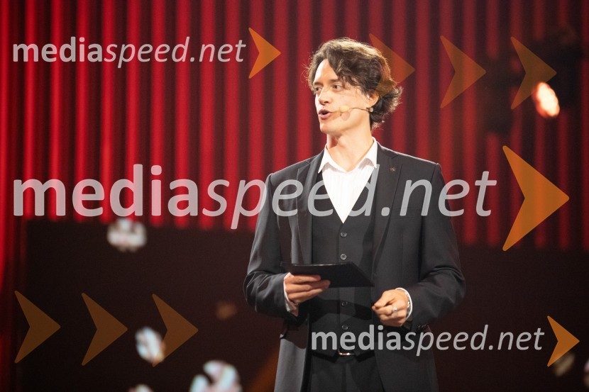  Domen Valič, igralecVečer šampionov 2024