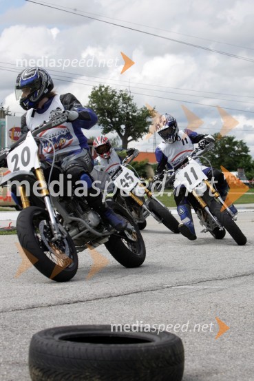 Tine Saradžin (št.20) in Gregor Burič (št.11)HITROSTNI MOTOCIKLIZEM, DP4 - Pokal Tomos