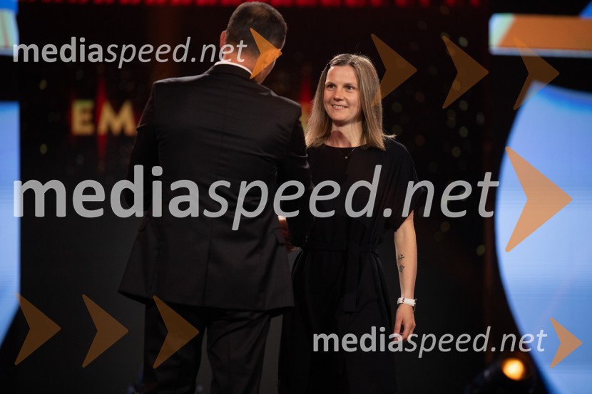  Ema  Klinec, smučarska skakalkaVečer šampionov 2024