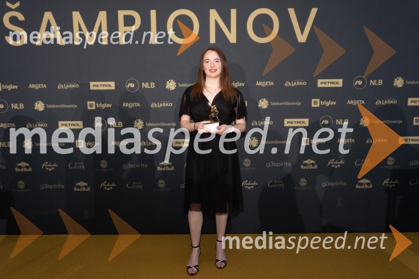  Aneja EinfaltVečer šampionov 2024